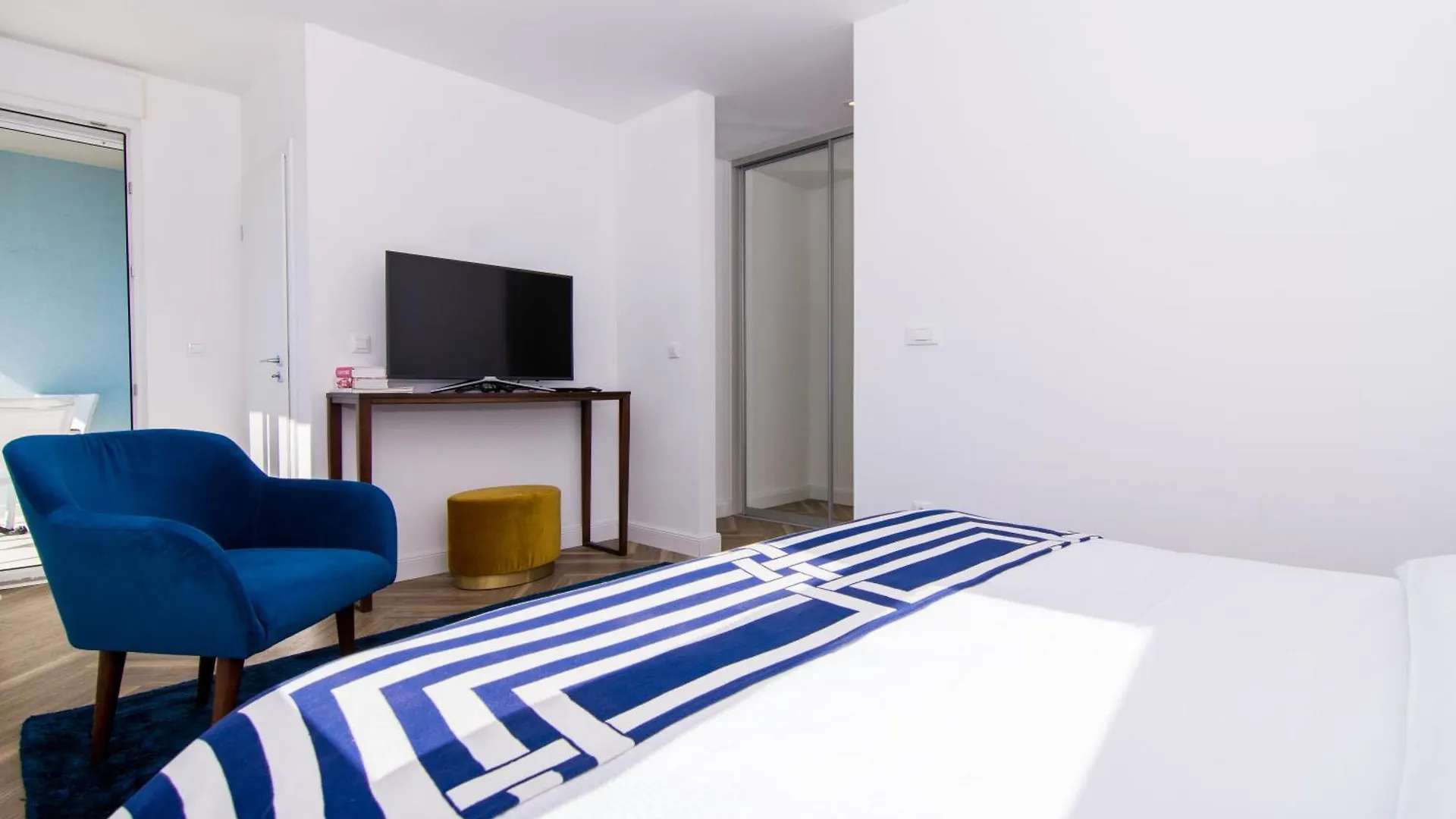 Seafront Luxury Apartments Fun Trogir