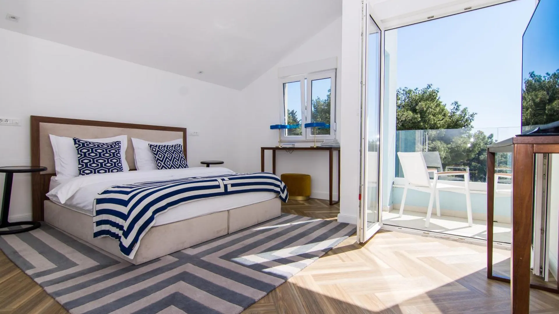 Seafront Luxury Apartments Fun Trogir